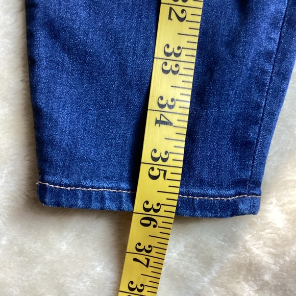 GOOD AMERICAN GOOD WAIST SKINNY CROP JEANS - Picture 10 of 15